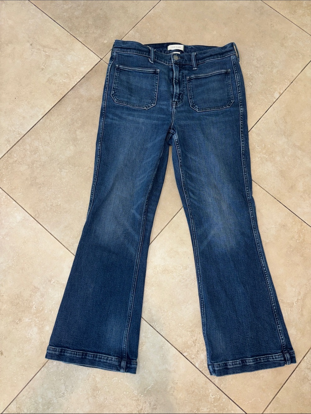 AE High-Waisted Crop Flare Jeans Size 6
